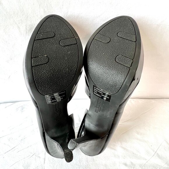 Fergalicious Black Patent Leather Heels, "Eileen-T" Peek-a-boo Toe, Size 9, EUC! - Picture 13 of 14